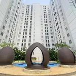 Nice Comfortable 2Br Apartment At Bassura City By Travelio