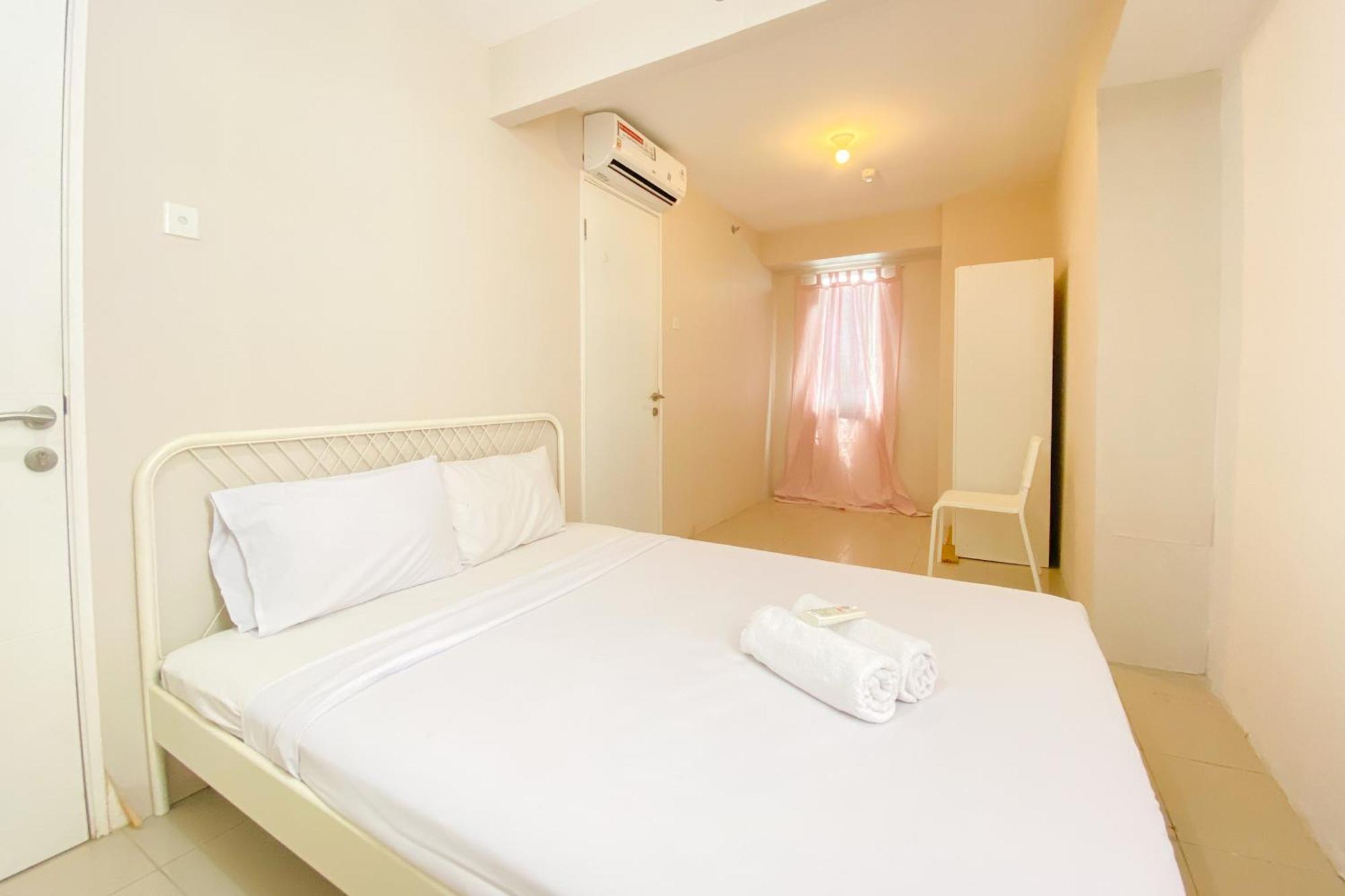 Apartment Comfortable 2br At Bassura By Travelio